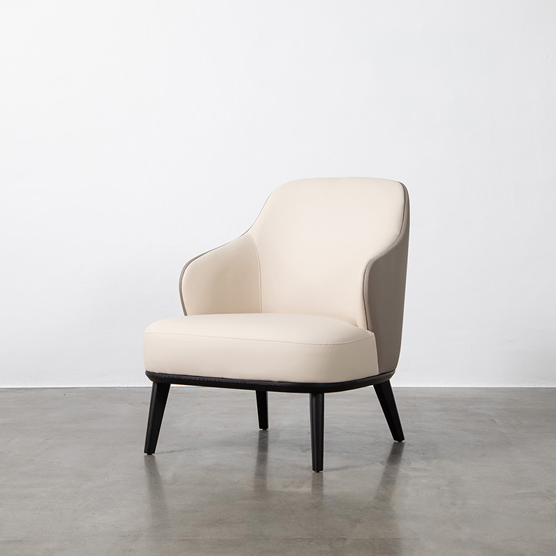 Poltrona lounge e sedia d'accento: qual è la differenza?